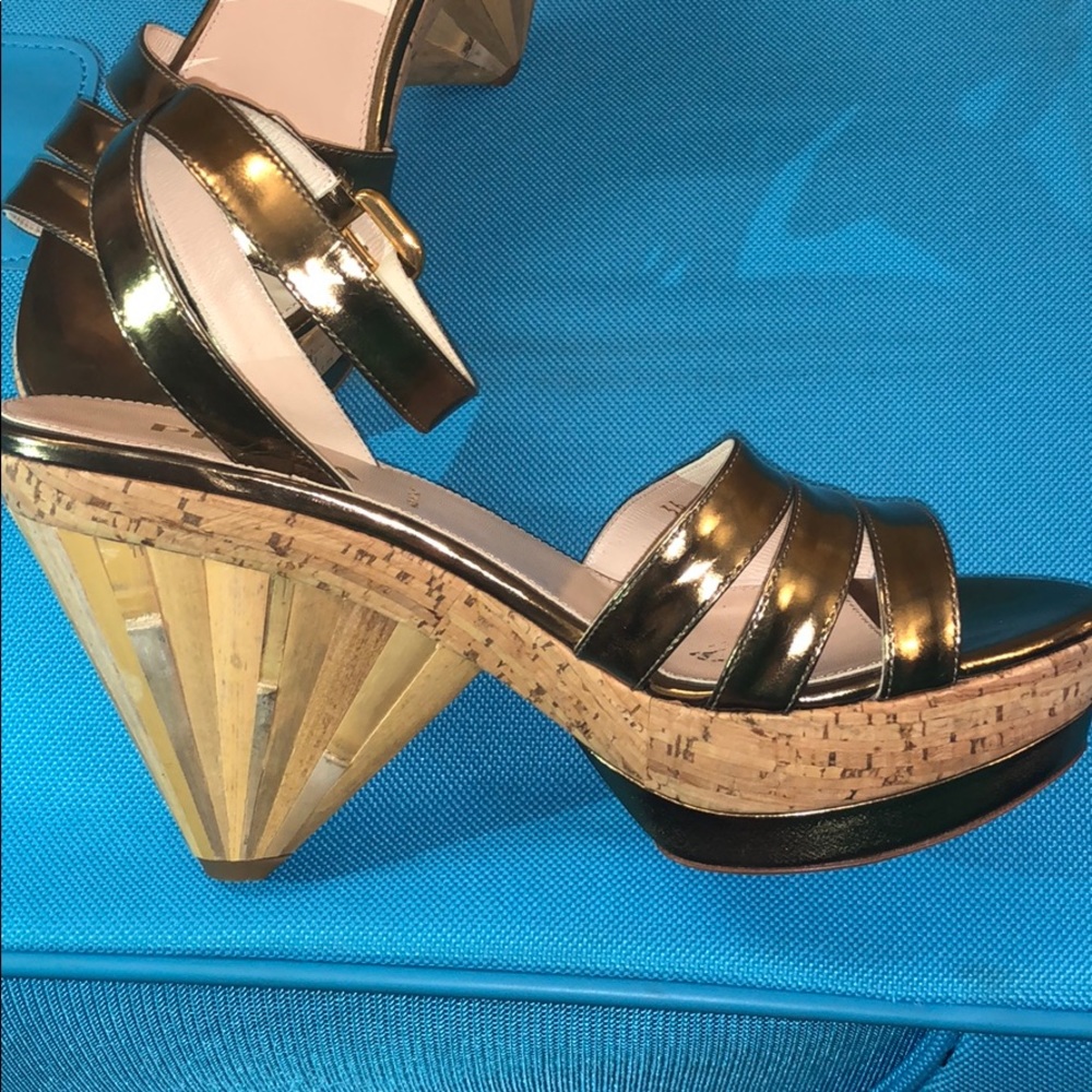 PRADA platform sandals!! Bamboo/Cork/leather!!! ❤️